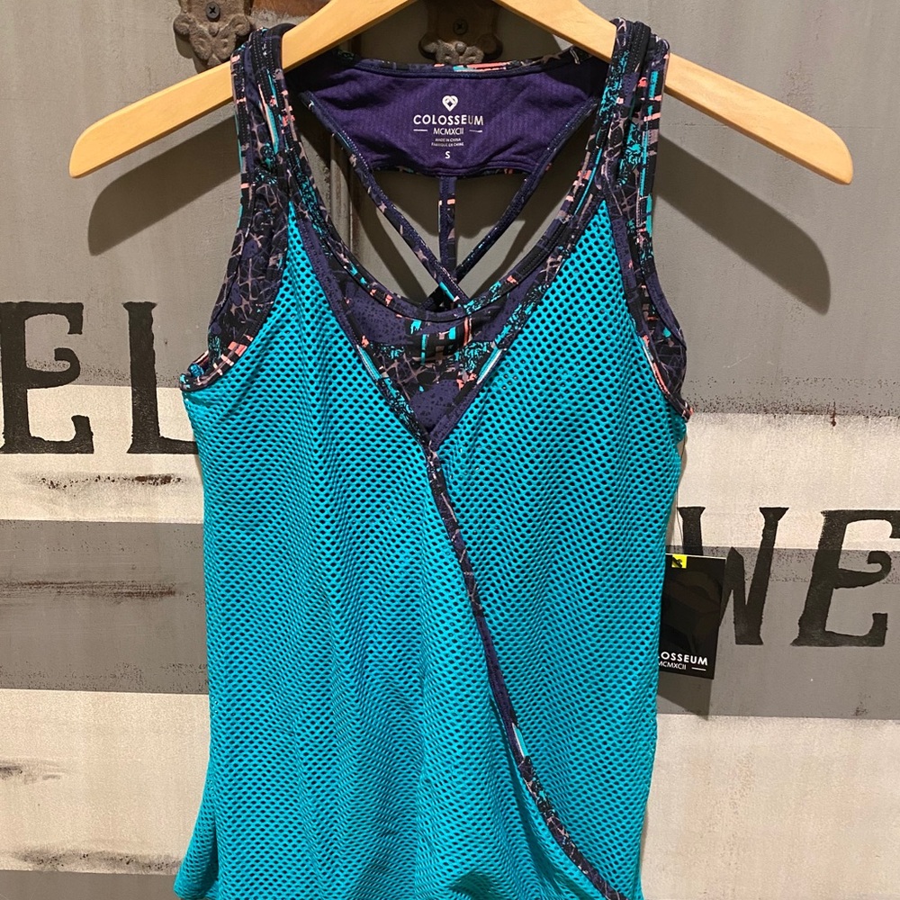Colosseum Athletic tank